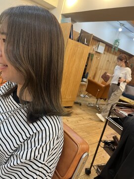 エルムトウキョウ(ELM Tokyo) 【オリーブ柔らかくびれミディアム】