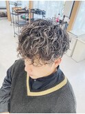 波打ちパーマ・ブリーチデザイン・スパイラルパーマ