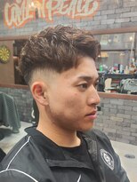 スリーセント 栄(3/cent) ツーブロック/フェードカット/スキンフェード