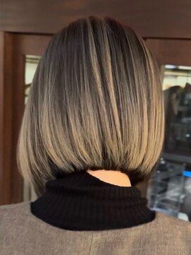 スリー(three) プレイングカラー