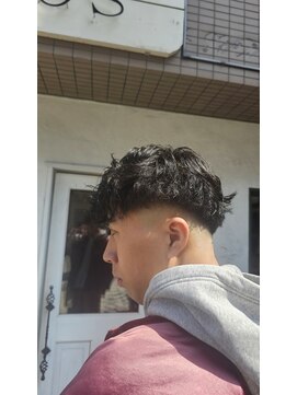 キートス(Kiitos) フェード×ナチュラルパーマ