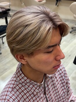 ヘアープレイス アペーゴ(hair place apego)の写真/新感覚♪1か月後に違いが分かるダメージレスなヘアカラー☆髪を傷ませず、時間がたっても滑らかな手触りに