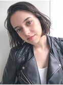 大人ショートボブミニボブ切りっぱなしボブ前髪なし黒髪ショート