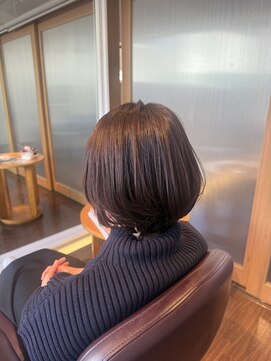 ボゥギャルソン(Beau Garcon) ショートボブ