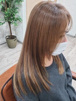 セゾンの写真/【ワンランク上の大人女性へ】実力派スタイリストによる、骨格や髪質を見極めた似合わせをご提案します♪
