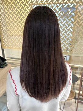 サラジュ 梅田店(SARAJU) sarajuオオミ 地毛風ストレート