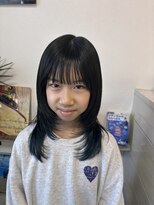 ヘネン(Hennenn)&nbsp;レイヤーカットとインナーカラー♪
