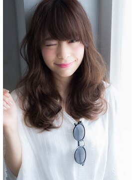 ヘアーグラン(Hair Gran.) ふんわりウェーブのスタイル