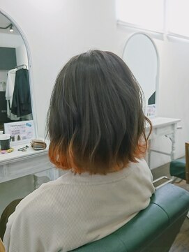 アークス(Ark'ss) 裾カラー、インナーカラー、柔らかピンクベージュ