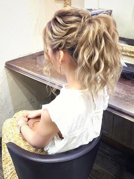 セットサロンエース(Set salon Ace) くるくるポニーテール