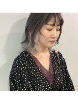 クラン(clan)&nbsp;美髪グレージュ外ハネミディ