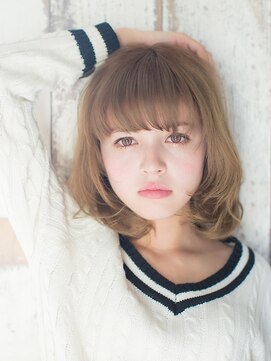 サロンドメルシー (salon de merci) 【merci 青葉台】ベージュカラー 無造作 カール ふわミディ☆