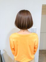 コマド(Comado)&nbsp;【冬スタイル★Check★】うしろ姿キレイな束感ミニボブ