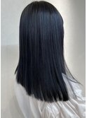 Lia　トーンダウンでオススメなブルーブラック♪