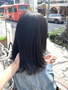 アンビエンテ(ambiente) 赤み除去　ダークアッシュ【坂根】