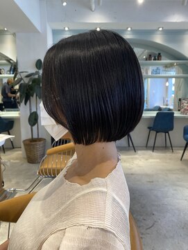 ロンド シャルム 吉祥寺(Lond charme) 丸みが可愛いレイヤーボブ