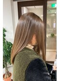 透明感アッシュベージュ