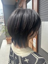 スタイル(STYLE)&nbsp;伸ばしかけヘア　イヤリングカラー　シルバーブルー