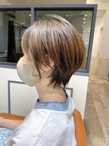 ネオリーブエム(Neolive em;)&nbsp;シルエット◎コンパクトショート