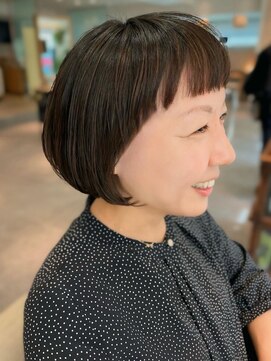 フリップビーアヴェダ(FLIP B AVEDA) 本八幡×ラウンド×ボブ×前髪カット