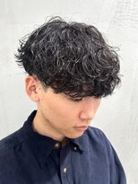 フィフス 名駅(fifth)&nbsp;再現性高い波巻きスパイラルパーマ×刈り上げマッシュ