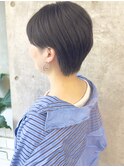 大人マッシュショート刈り上げショート前髪あり20代30代40代