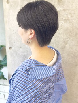 モリオ(morio) 大人マッシュショート刈り上げショート前髪あり20代30代40代