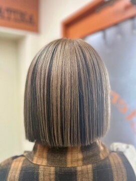 エターナルバイマティーナ(Eternal by MATINA) 【切りっぱなしボブ×アンブレラ】20代30代40代50代