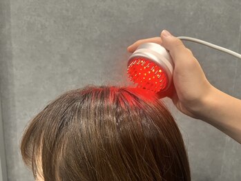 美容室 ココ COCOの写真/髪×頭皮のWケアでボリュームも艶もUP！最先端機器の頭皮診断から内側からのケアサポートまで◎