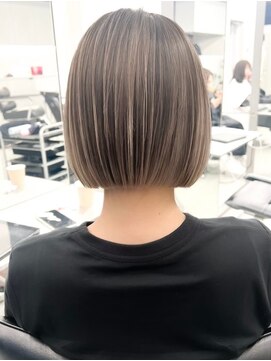 ゴカン バイ ジル ブラン 名古屋(Gokan by JIL BLAN) ハイライトバレイヤージュダブルカラーボブカット30代40代