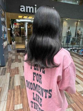 ダブル(W) 黒髪/くびれヘア