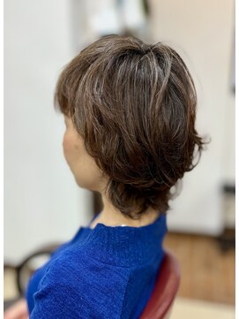 ヘアー マインド(hair MIND) ニュアンスレイヤーの上品ウルフ