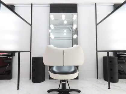 ジレ バイ マッドグラマー(GILET by mad grammar)の写真