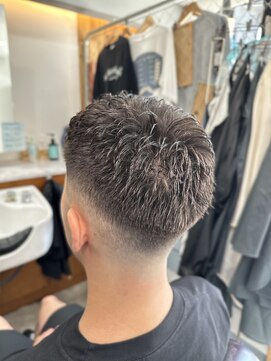 スウェル 船橋店(Swell) MEN’S HAIR/サーフカール/刈り上げセンターパート/船橋