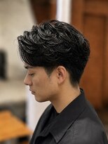 ピボット 梅田(PIVOT)&nbsp;【西梅田メンズ】ナチュラルフェザーパーマ