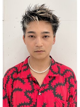 アカ(ACA) 刈り上げ　バーバー　パーマ　マッシュ　ツイスト　スパイラル