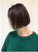 ブラウンベージュミニボブ_アースカラーくびれヘア_ba366593