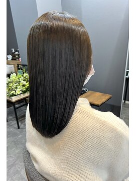 テシードオラム(Tecid Olam) 艶髪セミロング