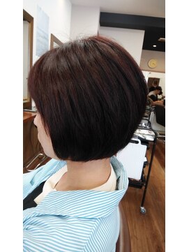 ヘアアンドスパ アイリス hair&spa Iris 【南鳩ヶ谷1分☆30代からの本格サロン】グラデーションボブ