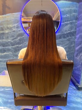 ラズリー(Lazliy) スーパーロングを縮毛矯正で美しく!