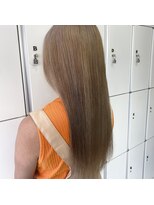 アイディー バイ ケンジ(id. by KENJE) ブリーチ必須!ハイトーンミルクティー