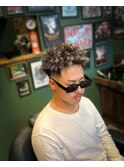 スパイキーアフロ/針金パーマ
