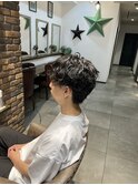 大人男性ナチュラルパーマビジカジ清潔感アッシュブラック