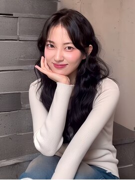 ビゼ 梅田(BIZE) 韓国ヘアー/ダブルカラー/ハイライト/イメチェン/エクステ/梅田