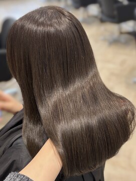 シェノン フェム 名古屋 名駅店(CHAINON×FeM#) 透明感/大人girly/顔周り/名古屋/名駅/髪質改善/レイヤーカット