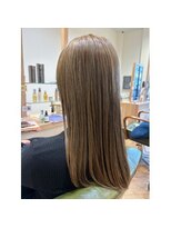 カシータフロル 守山(Casita flor)&nbsp;ブリーチを使わないダブルカラー×オリーブベージュ(^^)/