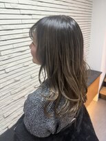 グラム(gram) バレイヤージュ風カラー