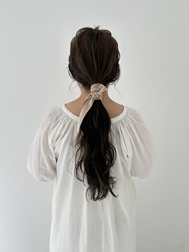 バド(bado) ヘアセット/お呼ばれヘア/パーティーヘア/ローポニーテール