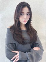 アフロート トウキョウ(AFLOAT TOKYO)&nbsp;似合わせレイヤー×透明感カラー｜大人モテセミロング