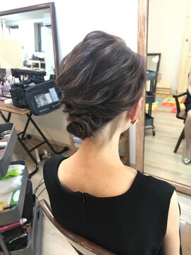 ロカット サロン(Roquat Salon) こなれシンプル大人アップアレンジ【ヘアアレンジ　袴/立川/袴】